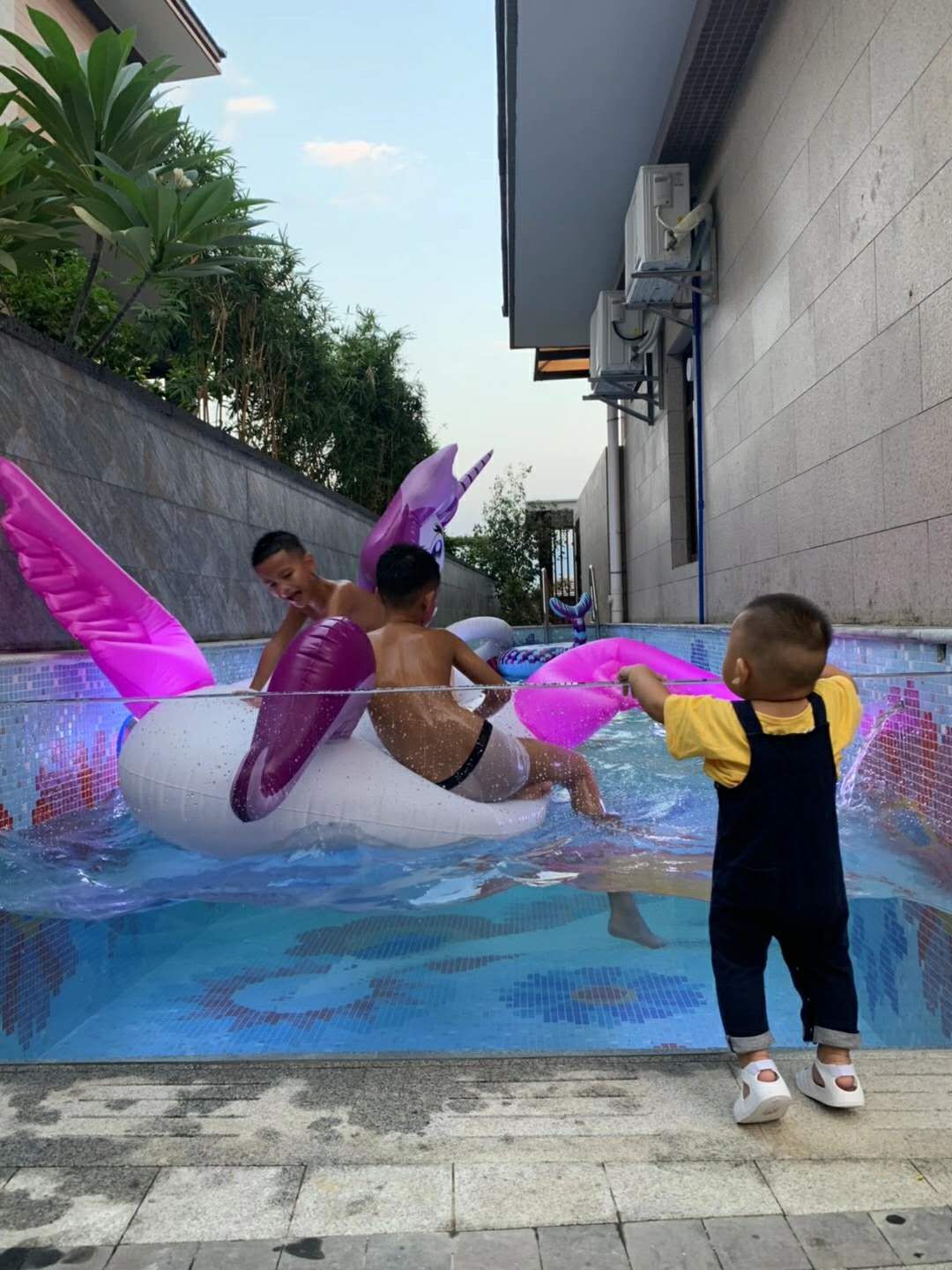 清远别墅亚克力泳池